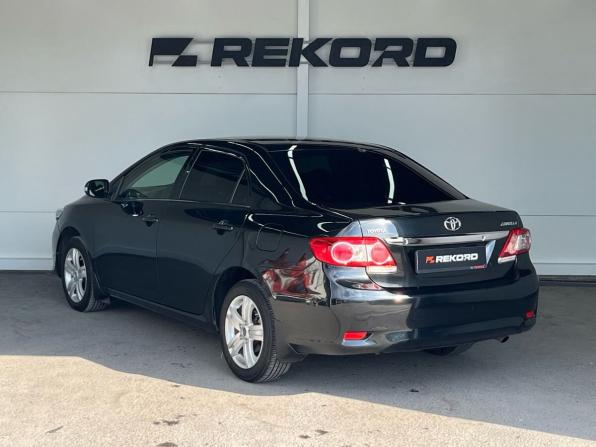 Toyota Corolla X (E140 E150) Рестайлинг с пробегом 2012 года, цена 969 000 рублей, 321700 км, седан, Автокод Объявления