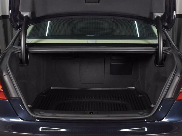 Audi A8 III (D4) Рестайлинг с пробегом 2016 года, цена 5 334 995 рублей, 15720 км, седан, Автокод Объявления