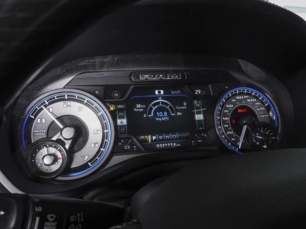 Ram 1500 V с пробегом 2022 года, цена 7 730 000 рублей, 32177 км, offers.body_type.unknown, Автокод Объявления