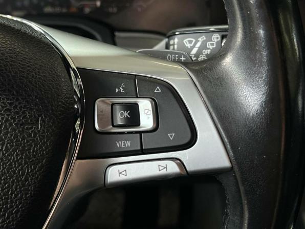 Volkswagen Touareg III с пробегом 2020 года, цена 5 400 000 рублей, 87997 км, внедорожник, Автокод Объявления