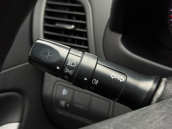 Hyundai Solaris I Рестайлинг с пробегом 2015 года, цена 1 119 000 рублей, 90331 км, хэтчбек, Автокод Объявления