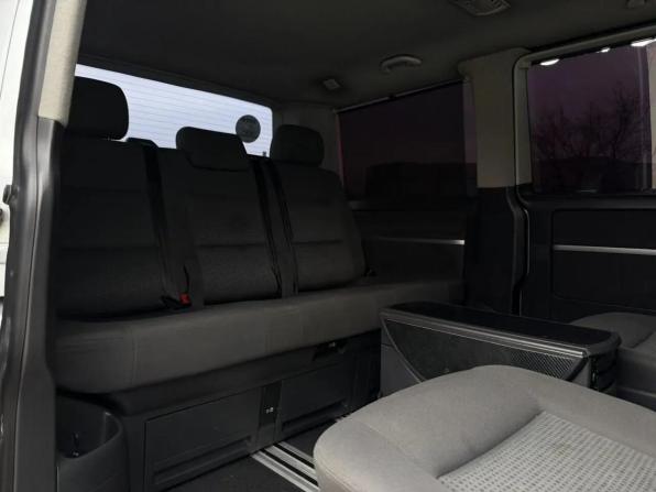 Volkswagen Multivan T5 с пробегом 2005 года, цена 1 359 000 рублей, 280496 км, минивэн, Автокод Объявления