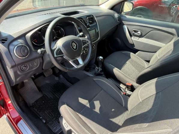 Renault Sandero II Рестайлинг с пробегом 2020 года, цена 1 229 000 рублей, 89907 км, хэтчбек, Автокод Объявления