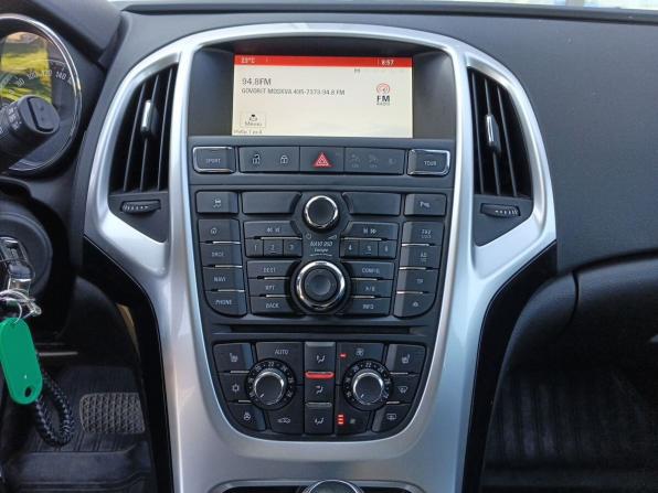 Opel Astra J Рестайлинг с пробегом 2014 года, цена 949 000 рублей, 171984 км, хэтчбек, Автокод Объявления