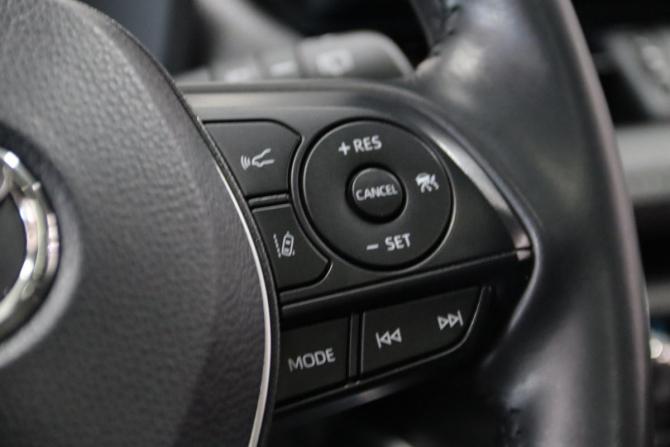 Toyota RAV4 V (XA50) с пробегом 2023 года, цена 3 795 950 рублей, 29864 км, внедорожник, Автокод Объявления