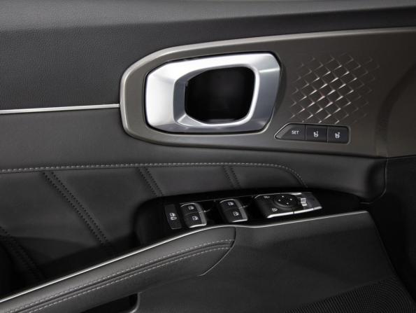 Kia Sorento IV с пробегом 2022 года, цена 4 055 000 рублей, 34178 км, внедорожник, Автокод Объявления