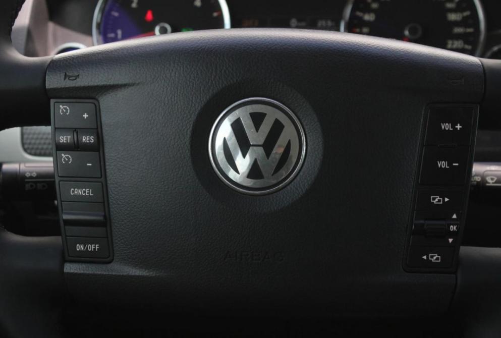Volkswagen Touareg I Рестайлинг Саратов  - изображение 22