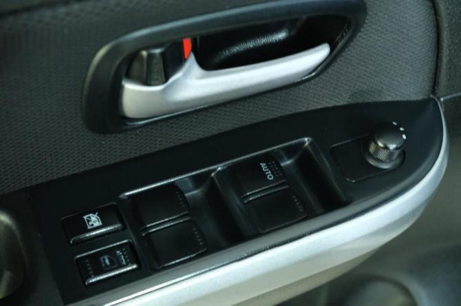 Suzuki Grand Vitara II с пробегом 2008 года, цена 899 000 рублей, 243000 км, внедорожник, Автокод Объявления