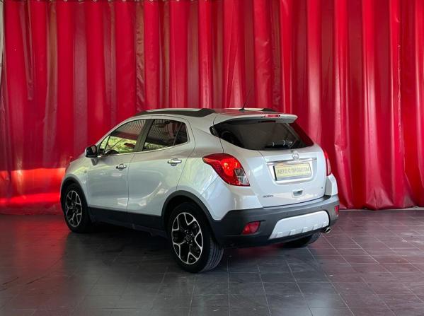 Opel Mokka I с пробегом 2013 года, цена 960 000 рублей, 133900 км, внедорожник, Автокод Объявления