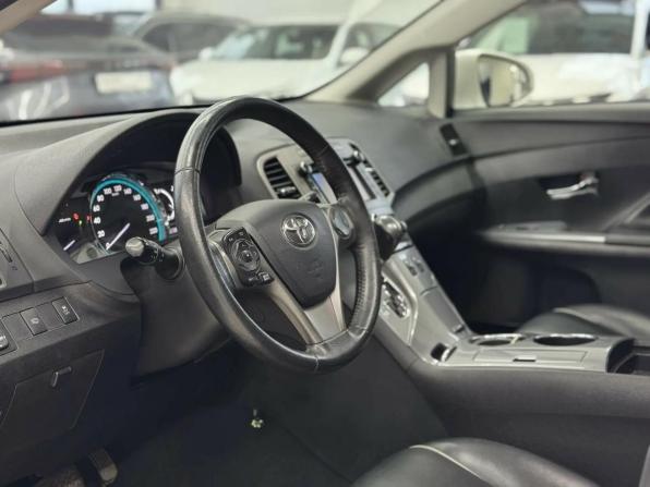 Toyota Venza I Рестайлинг с пробегом 2014 года, цена 2 639 000 рублей, 143068 км, внедорожник, Автокод Объявления