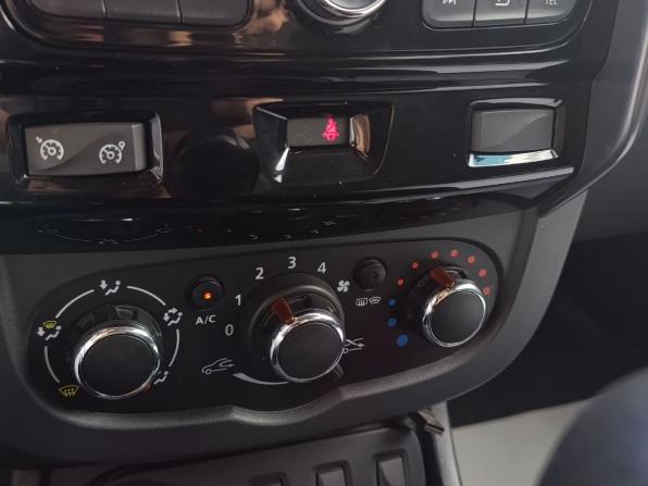 Renault Duster I Рестайлинг с пробегом 2016 года, цена 1 380 000 рублей, 159537 км, внедорожник, Автокод Объявления