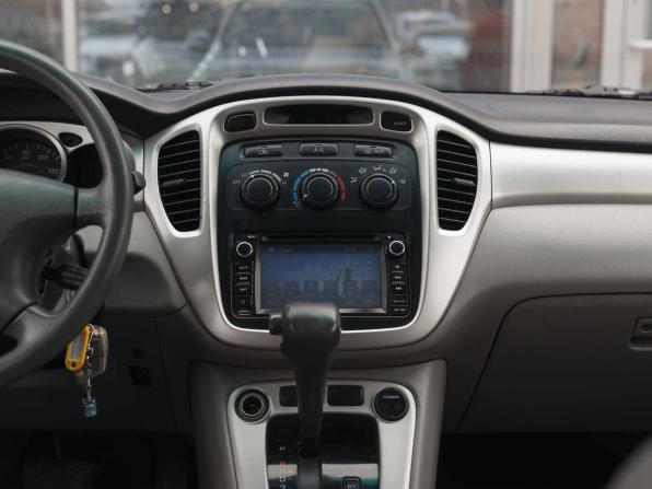 Toyota Highlander I (XU20) Рестайлинг с пробегом 2006 года, цена 1 080 000 рублей, 212516 км, внедорожник, Автокод Объявления