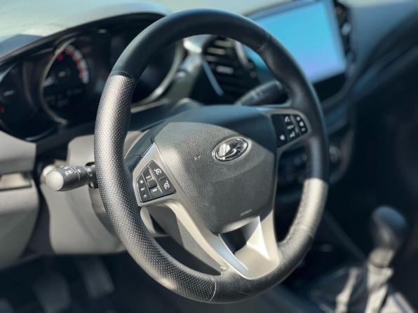 Lada (ВАЗ) Vesta I с пробегом 2022 года, цена 1 079 000 рублей, 67300 км, седан, Автокод Объявления