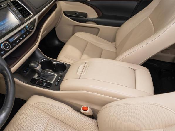 Toyota Highlander III (XU50) с пробегом 2014 года, цена 2 520 000 рублей, 259429 км, внедорожник, Автокод Объявления
