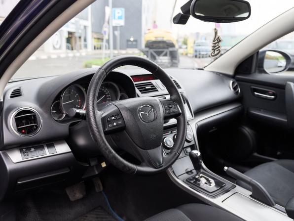 Mazda 6 II (GH) Рестайлинг с пробегом 2010 года, цена 980 000 рублей, 208360 км, седан, Автокод Объявления