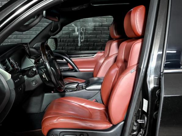 Lexus LX III Рестайлинг 2 с пробегом 2016 года, цена 6 450 000 рублей, 271439 км, внедорожник, Автокод Объявления