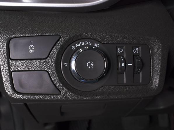 Chevrolet Orlando II с пробегом 2020 года, цена 2 424 995 рублей, 69843 км, компактвэн, Автокод Объявления