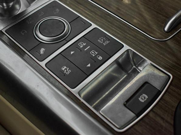 Land Rover Range Rover Sport II с пробегом 2015 года, цена 2 600 000 рублей, 227651 км, внедорожник, Автокод Объявления