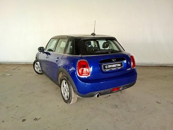 Mini Hatch III (F55/F56) Рестайлинг с пробегом 2020 года, цена 2 415 000 рублей, 12600 км, хэтчбек, Автокод Объявления