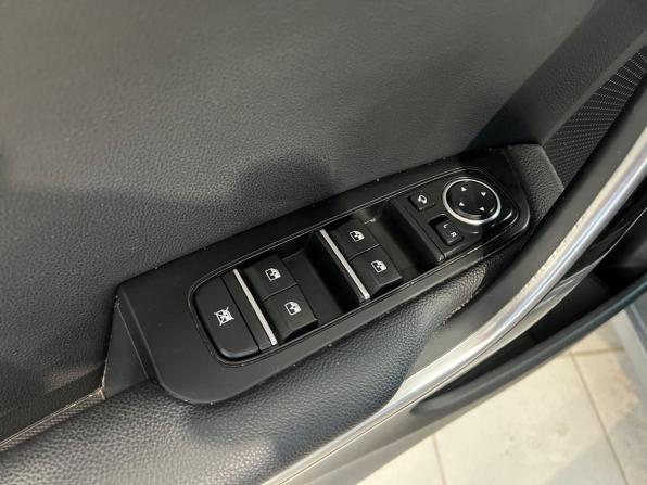 Kia Ceed III с пробегом 2019 года, цена 1 809 900 рублей, 91209 км, универсал, Автокод Объявления