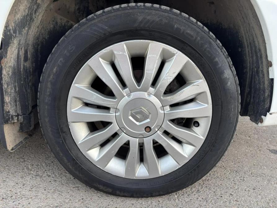 Renault Logan II Рестайлинг Альметьевск  - изображение 4