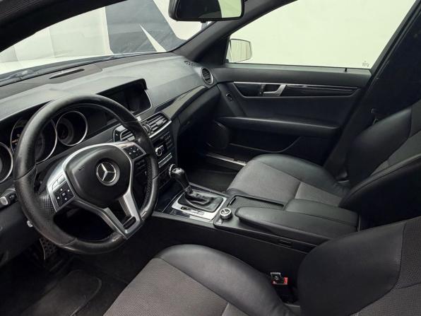 Mercedes-Benz C-Класс III (W204) Рестайлинг с пробегом 2013 года, цена 1 369 900 рублей, 170000 км, седан, Автокод Объявления