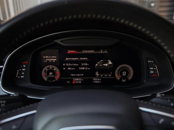 Audi Q8 I (4M) с пробегом 2019 года, цена 6 490 000 рублей, 150831 км, внедорожник, Автокод Объявления
