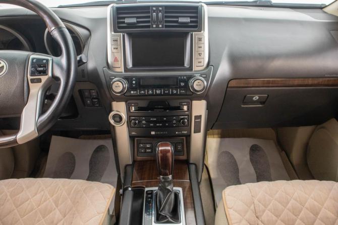 Toyota Land Cruiser Prado 150 Series с пробегом 2010 года, цена 3 249 000 рублей, 192000 км, внедорожник, Автокод Объявления