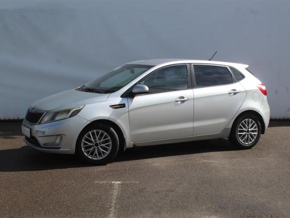 Kia Rio III с пробегом 2013 года, цена 530 000 рублей, 402905 км, хэтчбек, Автокод Объявления