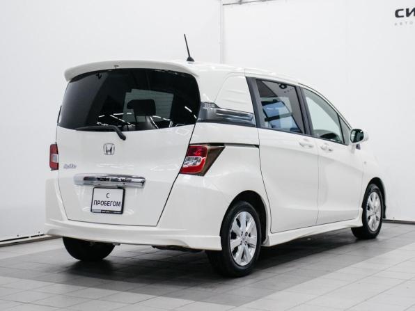 Honda Freed I с пробегом 2010 года, цена 949 000 рублей, 107894 км, компактвэн, Автокод Объявления