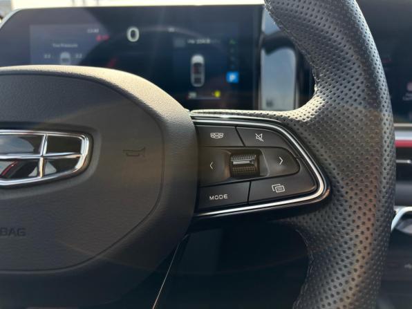 Geely Coolray I Рестайлинг с пробегом 2024 года, цена 1 895 000 рублей, 40785 км, внедорожник, Автокод Объявления