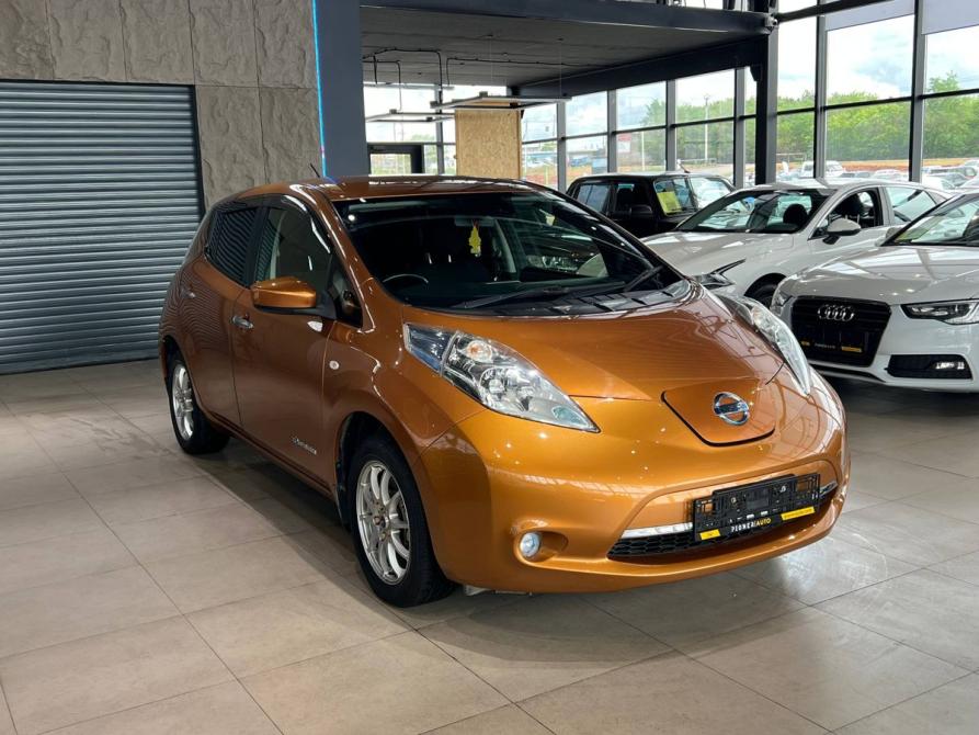 Nissan Leaf I (ZE0/AZE0) Оренбург  - изображение 3