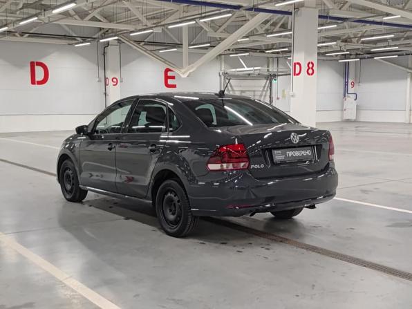 Volkswagen Polo V Рестайлинг с пробегом 2018 года, цена 1 041 000 рублей, 150424 км, седан, Автокод Объявления