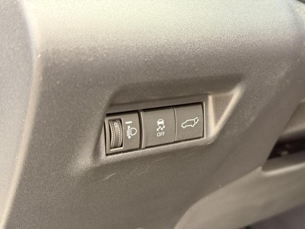Toyota RAV4 VI (XA60) с пробегом 2026 года, цена 4 735 000 рублей, 15 км, внедорожник, Автокод Объявления