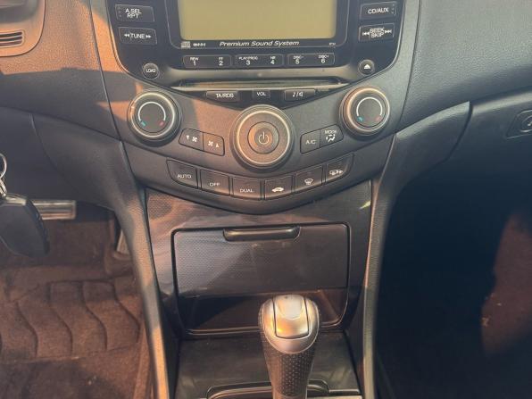Honda Accord VII Рестайлинг с пробегом 2007 года, цена 699 000 рублей, 243200 км, седан, Автокод Объявления
