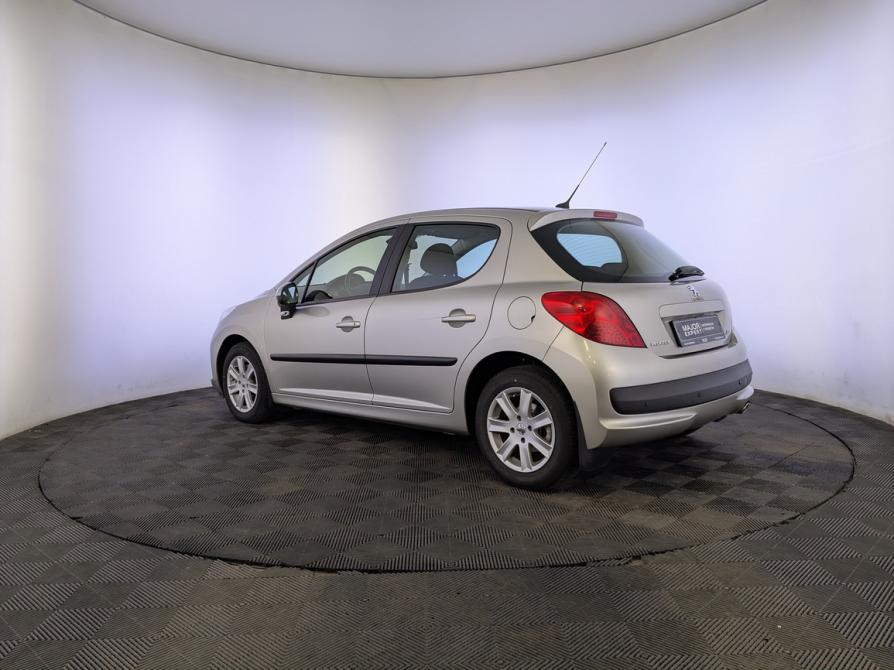 Peugeot 207 I Москва  - изображение 7