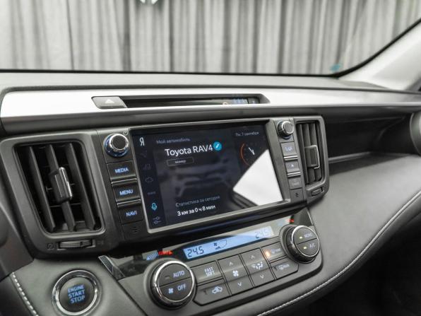Toyota RAV4 IV (XA40) Рестайлинг с пробегом 2017 года, цена 2 900 000 рублей, 71290 км, внедорожник, Автокод Объявления