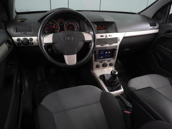 Opel Astra H Рестайлинг с пробегом 2009 года, цена 559 000 рублей, 186600 км, универсал, Автокод Объявления