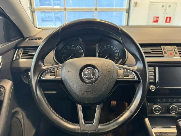 Skoda Octavia III (A7) с пробегом 2016 года, цена 1 329 000 рублей, 218025 км, лифтбек, Автокод Объявления