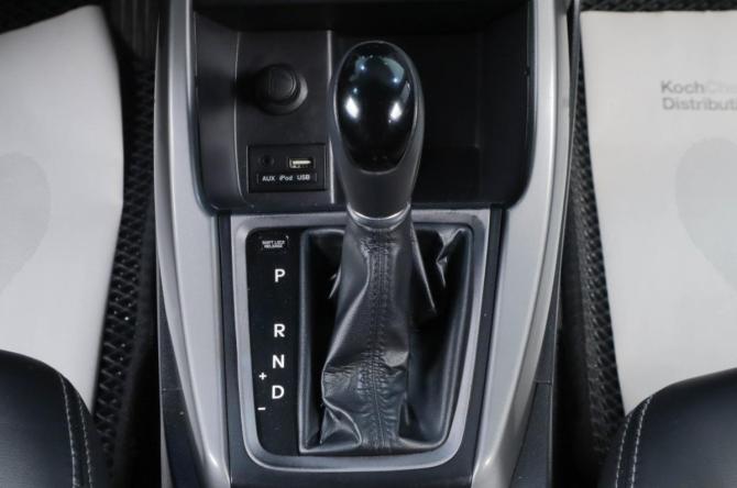 Hyundai Elantra V (MD) Рестайлинг с пробегом 2015 года, цена 789 000 рублей, 301900 км, седан, Автокод Объявления