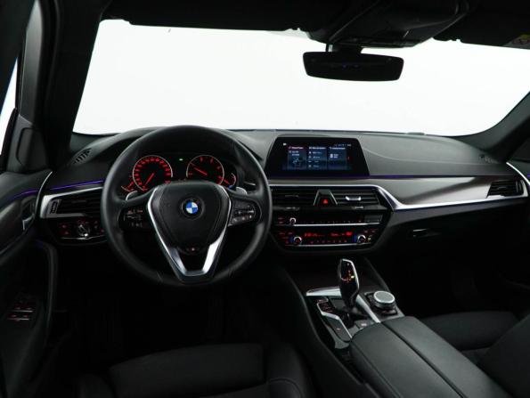 BMW 5 серии VII (G30/G31/G38) с пробегом 2019 года, цена 2 047 444 рубля, 314464 км, седан, Автокод Объявления