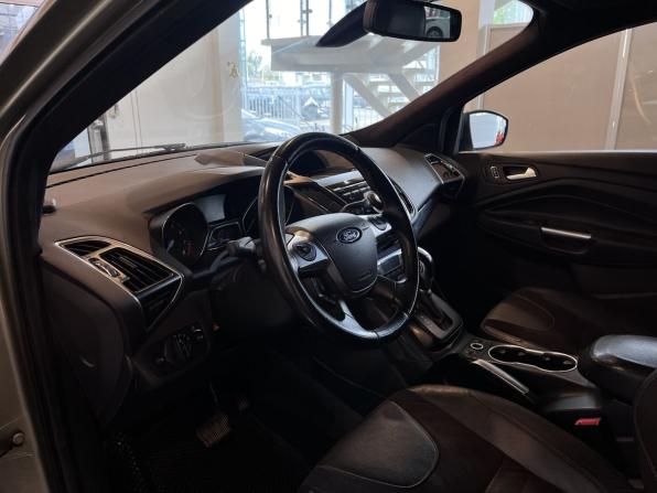Ford Kuga II с пробегом 2012 года, цена 1 237 000 рублей, 176716 км, внедорожник, Автокод Объявления