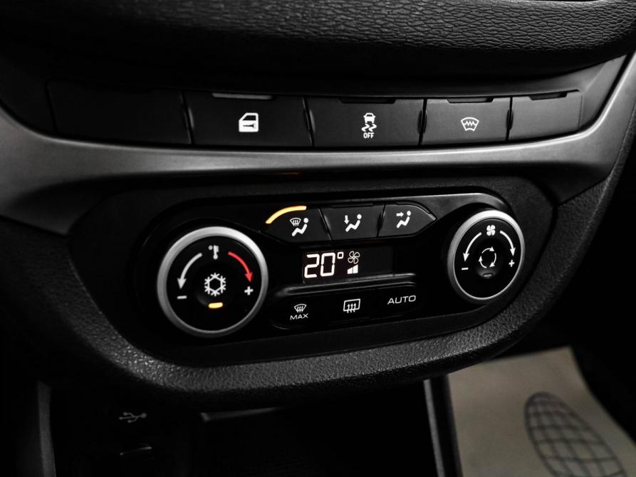 Lada (ВАЗ) Vesta I Минеральные Воды  - изображение 17
