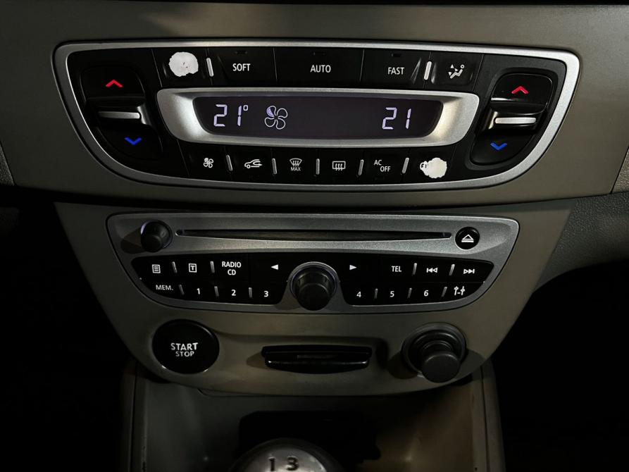 Renault Megane III Великий Новгород  - изображение 17