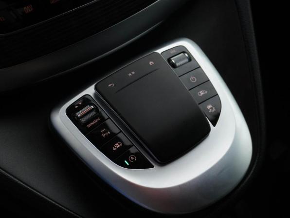 Mercedes-Benz V-Класс III (W447) Рестайлинг с пробегом 2021 года, цена 7 199 077 рублей, 74456 км, минивэн, Автокод Объявления