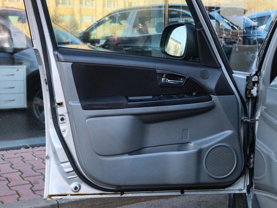 Suzuki SX4 I (Classic) Рестайлинг Москва  - изображение 12