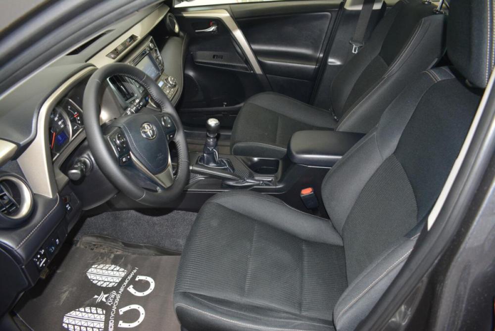 Toyota RAV4 IV (XA40) Киров  - изображение 15