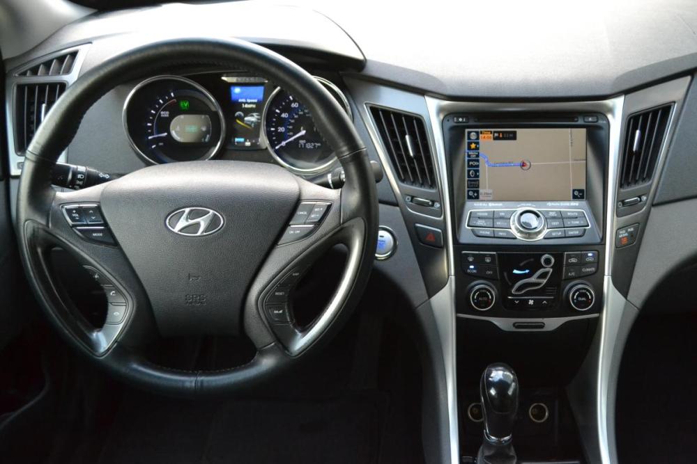 Hyundai Sonata VI (YF) Старый Оскол  - изображение 11
