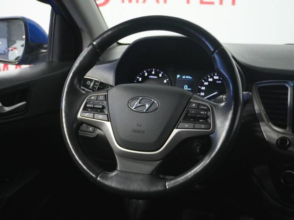 Hyundai Solaris II с пробегом 2019 года, цена 1 553 000 рублей, 61386 км, седан, Автокод Объявления