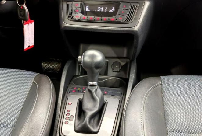 SEAT Ibiza IV Рестайлинг с пробегом 2013 года, цена 750 000 рублей, 182000 км, хэтчбек, Автокод Объявления